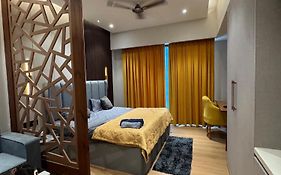 Galaxy Blue Sapphire Plaza
